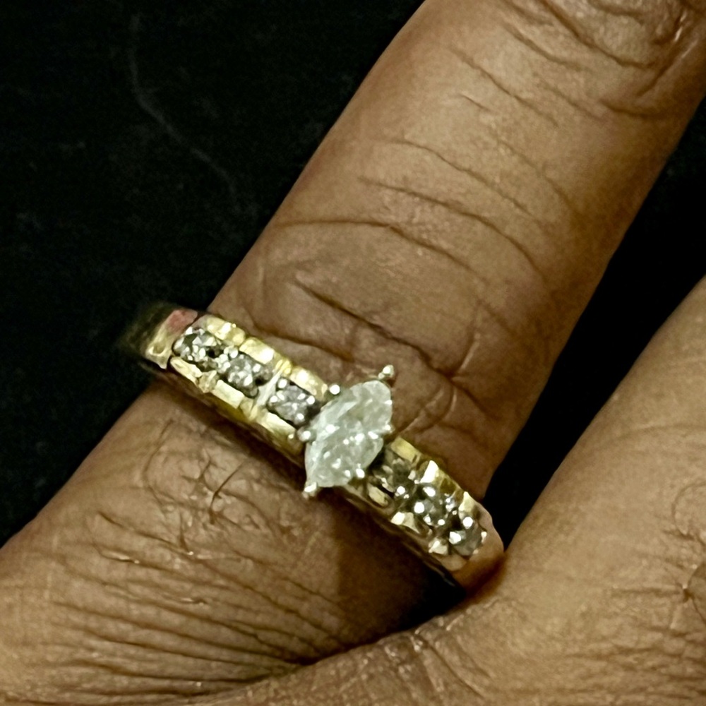 14K Yellow Gold Marquise Cut Natural Diamond Ring – 3.77g Size 7 - Picture 14 of 17